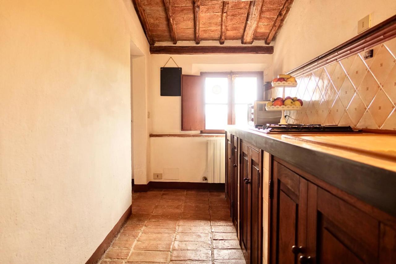 Villa Buonsignori - Wine & Olive Oil Farm Корсано Экстерьер фото